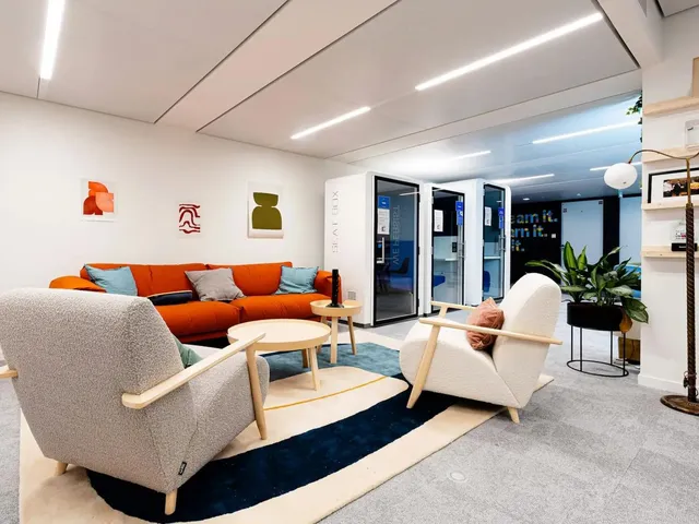 Bureau indépendant 6 postes à louer - Paris 4e (Ile Louviers)