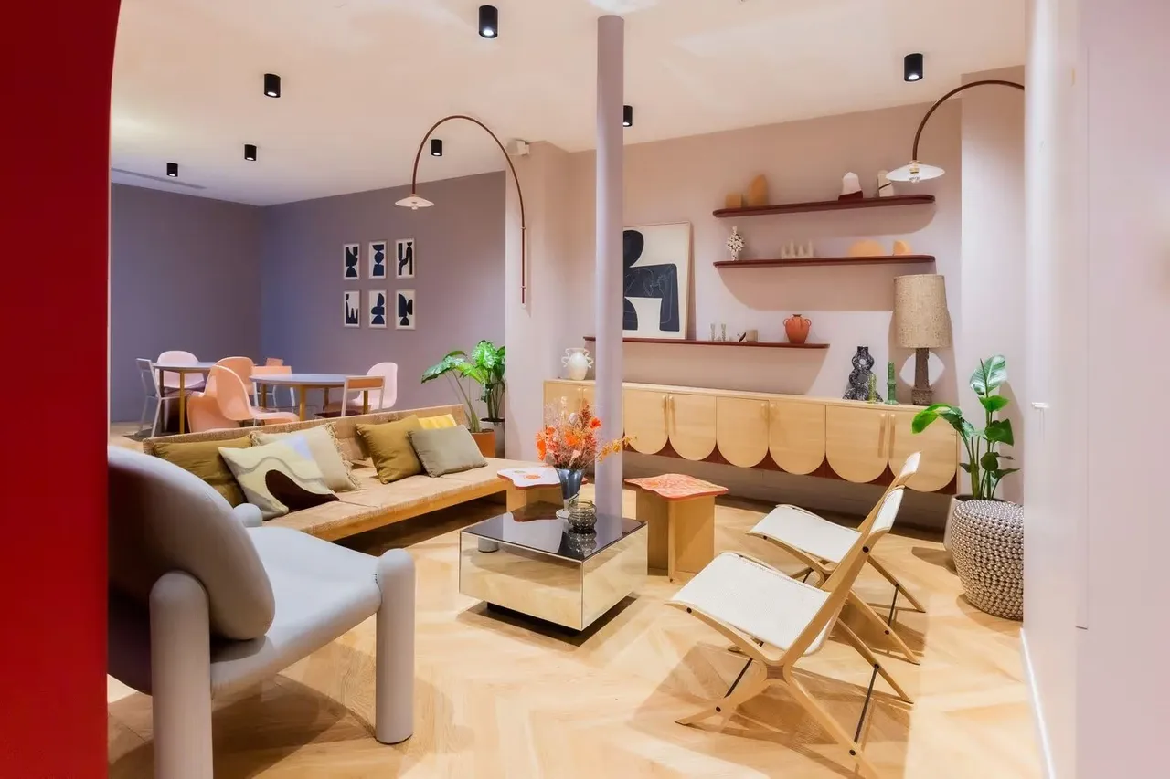 Bureau privé 12 postes à louer - Paris 8e (Rue Cambacérès) - photo 1
