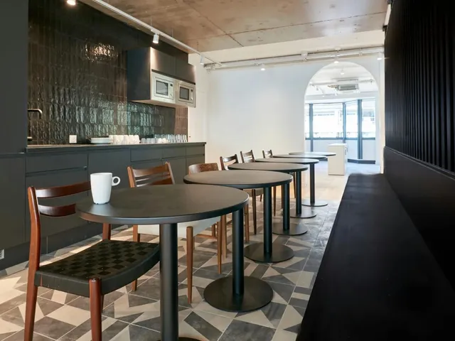 Bureau indépendant 36 postes à louer - Levallois-Perret (Bis rue Kléber) - photo 5