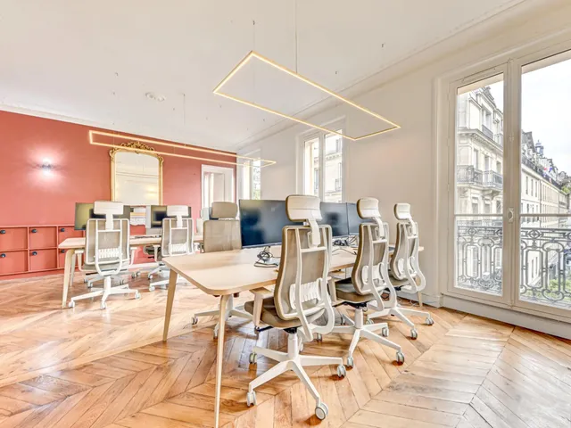 Bureau indépendant 18 postes à louer - Paris 2e (Arts et métiers) - photo 3