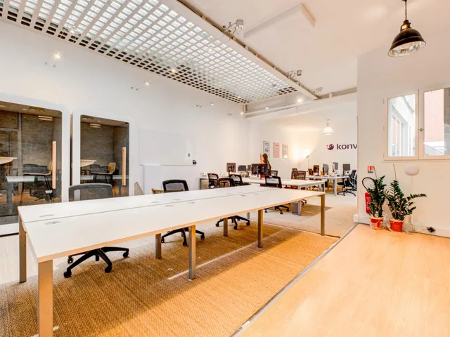 Bureau indépendant 32 postes à louer - Paris 2e (Sentier)