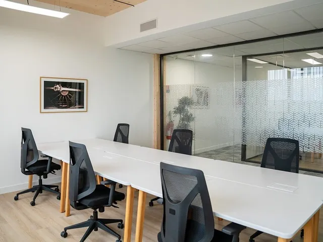 Bureau privé 7 postes à louer - Montpellier (Maryam Mirzakhani) - photo 8