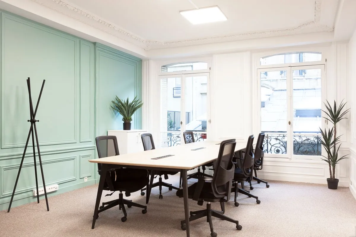 Bureau indépendant 24 postes à louer - Paris 9e (Cadet) - photo 1
