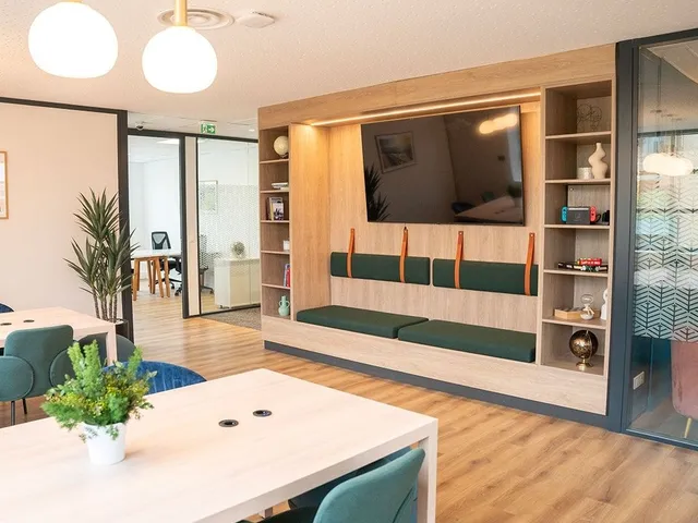 Bureau privé 8 postes à louer - Euralille (Luxembourg) - photo 9