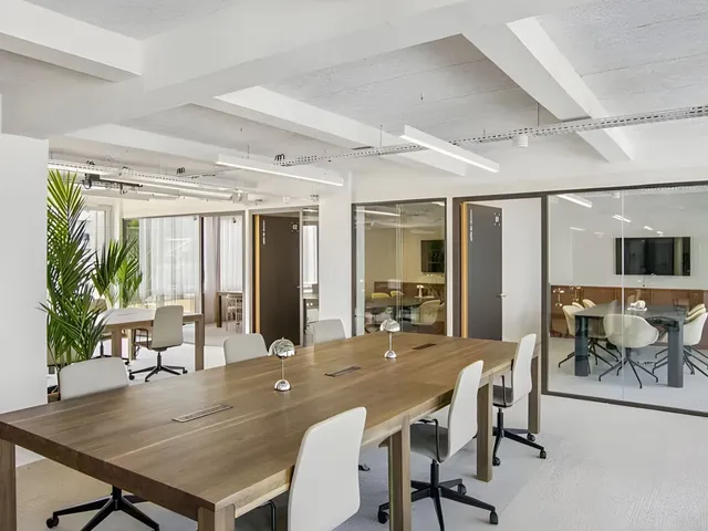 Bureau indépendant 38 postes à louer - Paris 10e (Fayette) - photo 2