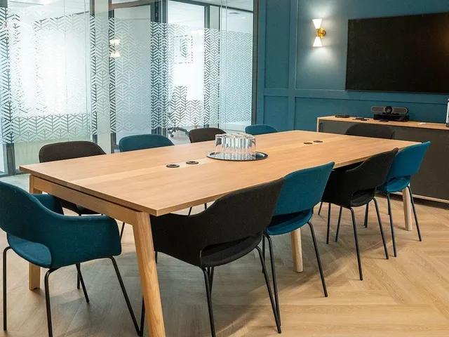 Bureau privé 10 postes à louer - Nancy (St jean) - photo 8