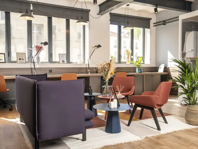 Bureau privé 4 postes à louer - Saint-Ouen-sur-Seine (Pl. Martin Levasseur) - photo 9