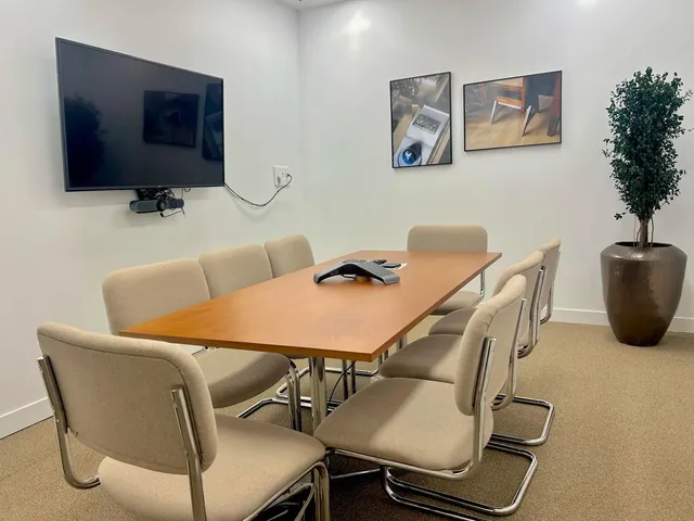 Bureau privé 3 postes à louer - Rue Notre-Dame des Victoires, Paris 2e - photo 3