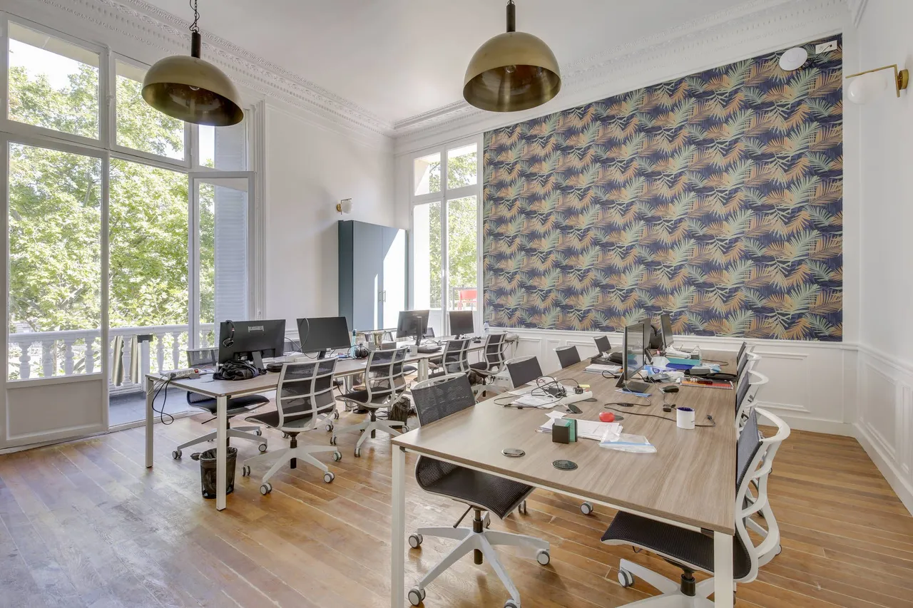 Bureau indépendant 40 postes à louer - Paris 17e (Pereire) - photo 1