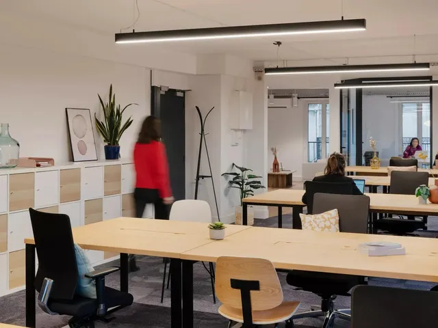 Bureau indépendant 34 postes à louer - Paris 2e (Sébastopol) - photo 2