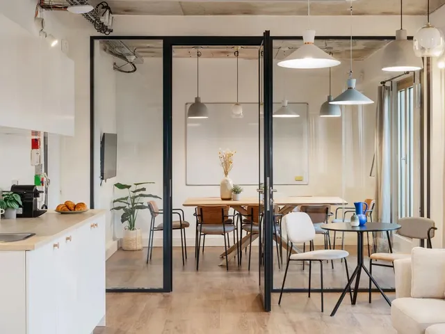 Bureau privatif 15 postes à louer - Paris 9e (Trinité) - photo 3