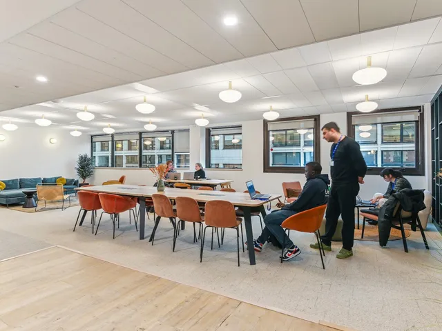 Bureau privé 15 postes à louer - Levallois-Perret - photo 3