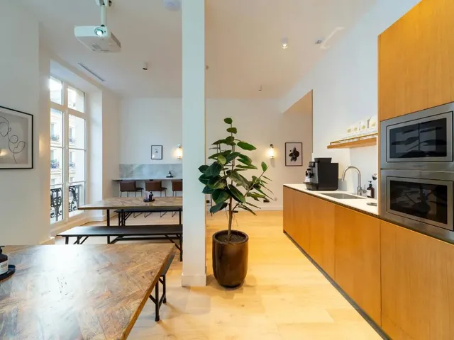 Bureau privé 10 postes à louer - Paris 11e (République) - photo 12