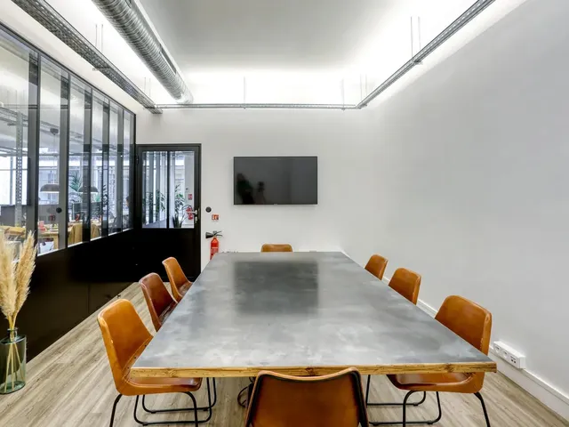 Bureau indépendant 45 postes à louer - Paris 2e (Sentier) - photo 3
