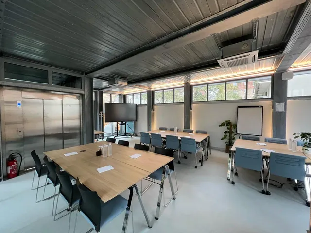 Bureau privé 12 postes à louer - Paris 13e (Les Gobelins) - photo 5