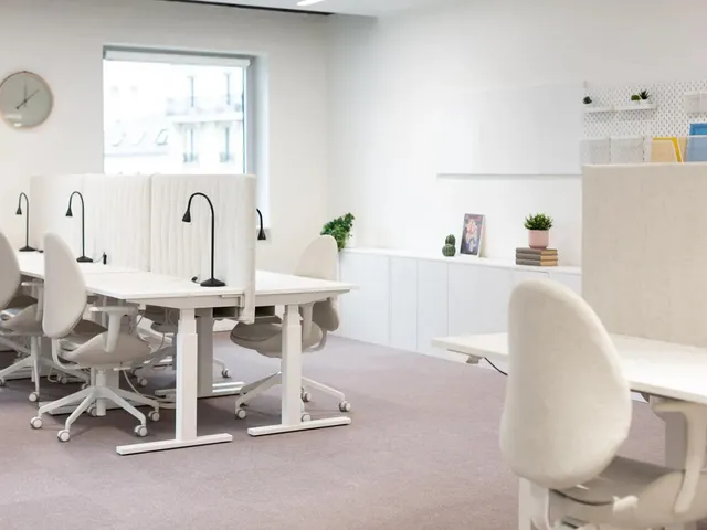 Bureau privé 14 postes à louer - Paris 13e (Place d'Italie) - photo 4