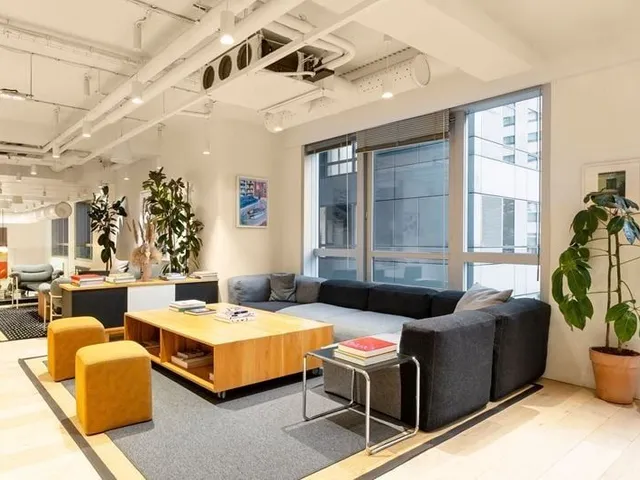 Bureau privé 7 postes à louer - Paris 12e (pirogues de Bercy) - photo 3
