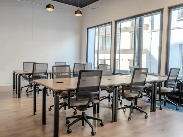 Bureau privatif 22 postes à louer - Paris 9e (Cadet)