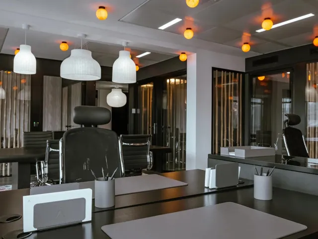 Bureau privé 30 postes à louer - Paris 8e (Rue de Courcelles) - photo 8