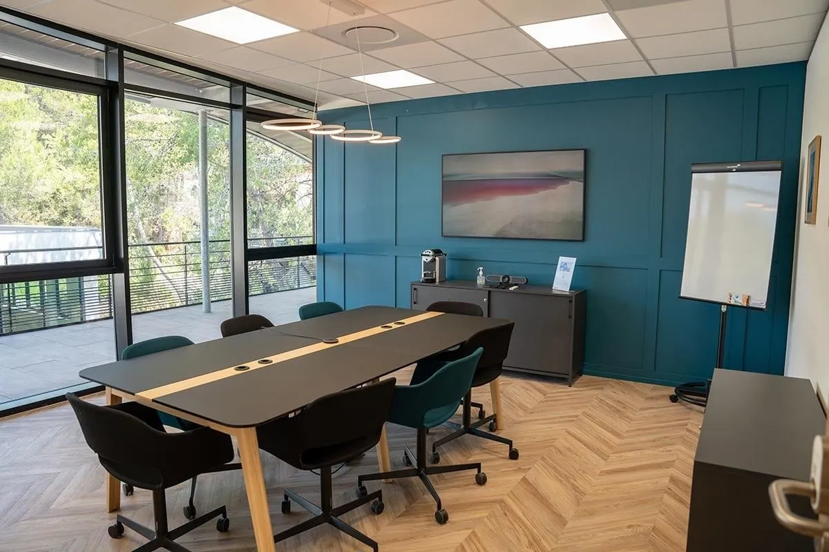 Bureau privé 3 postes à louer - Sophia Antipolis (Route des Dolines) - photo 1