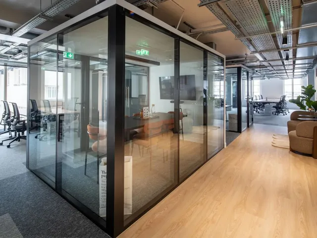 Bureau indépendant 60 postes à louer - Paris 10e (Lucien Sampaix) - photo 4