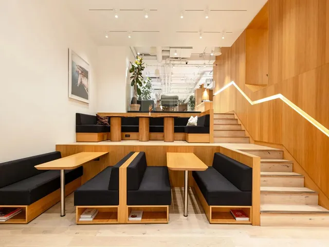 Bureau privé 7 postes à louer - Paris 12e (pirogues de Bercy) - photo 2