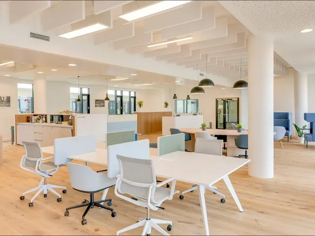 Bureau privé 40 postes à louer - Paris 15e (Cambronne)