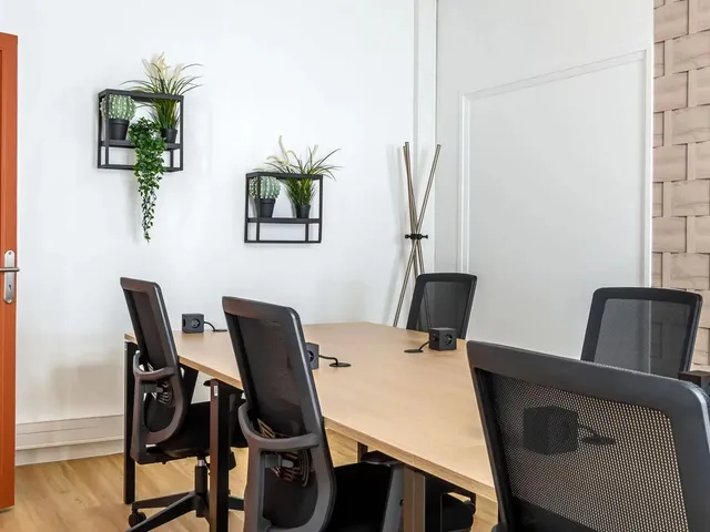 Bureau privatif 40 postes à louer - Paris 8e (Miromesnil) - photo 5