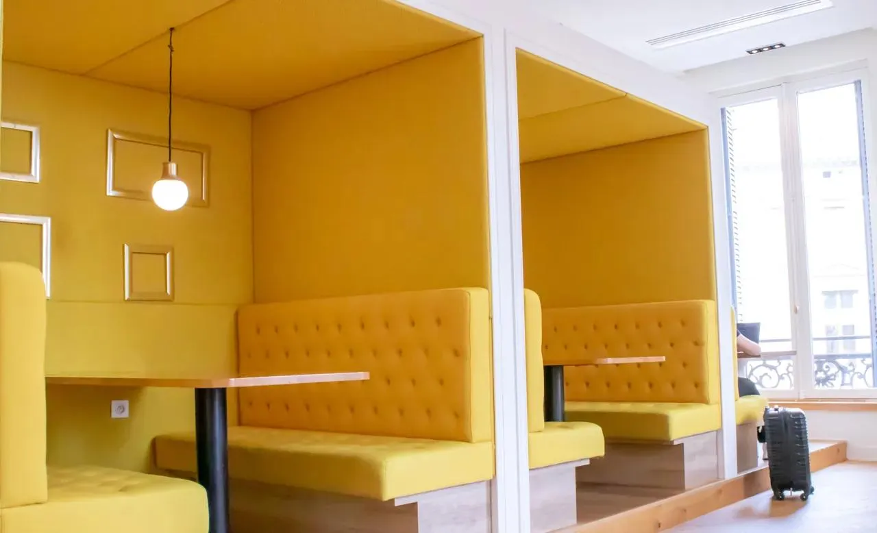 Bureau privé 5 postes à louer - Paris 9e (Rue Meyerbeer) - photo 1