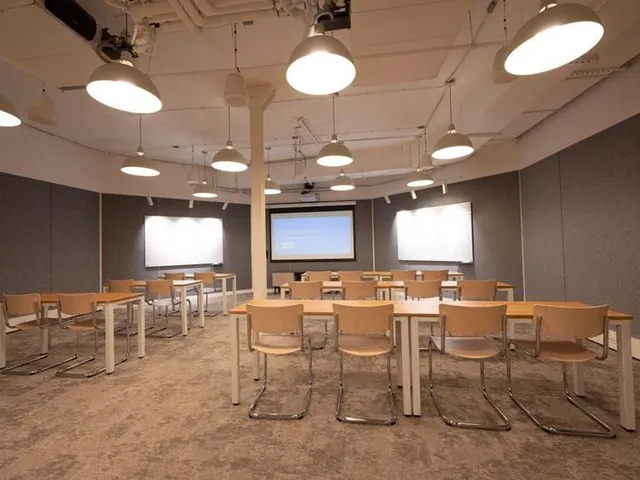 Bureau privé 51 postes à louer - Paris 9e (Grands Boulevards) - photo 2