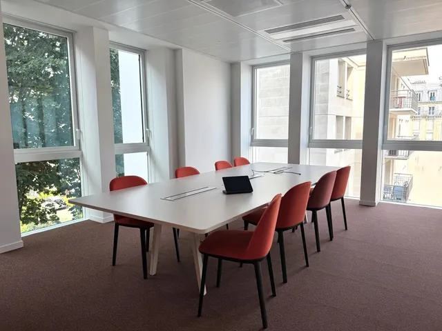 Bureau privé 48 postes à louer - Levallois-Perret (Anatole France) - photo 4