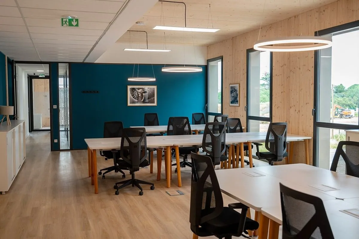 Bureau privé 21 postes à louer - Montpellier (Maryam Mirzakhani) - photo 1
