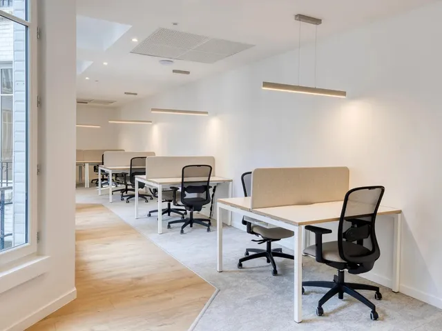 Bureau privatif 48 postes à louer - Paris 8e (Saint-Lazare) - photo 16