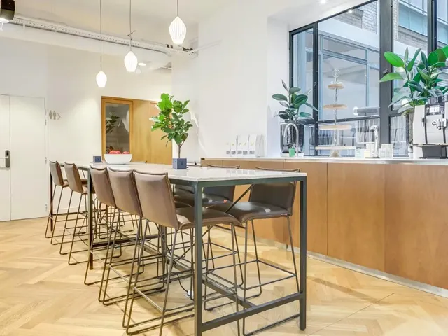 Bureau privé 49 postes à louer - Paris 3e (Strasbourg - Saint-denis) - photo 11