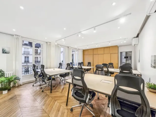 Bureau indépendant 24 postes à louer - Paris 2e (Réaumur) - photo 4