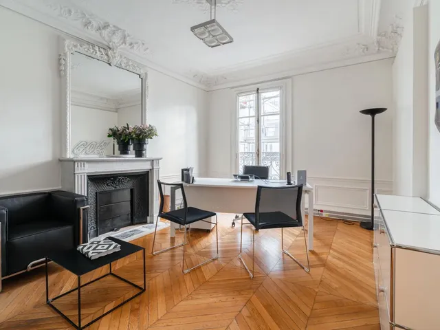 Bureau indépendant 35 postes à louer - Paris 1er (Opéra)