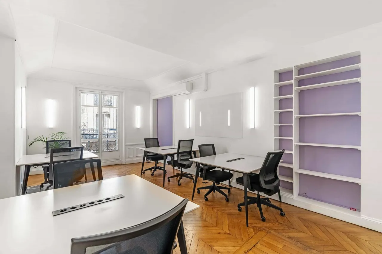 Bureau indépendant 8 postes à louer - Paris 9e (Saint-lazare) - photo 1