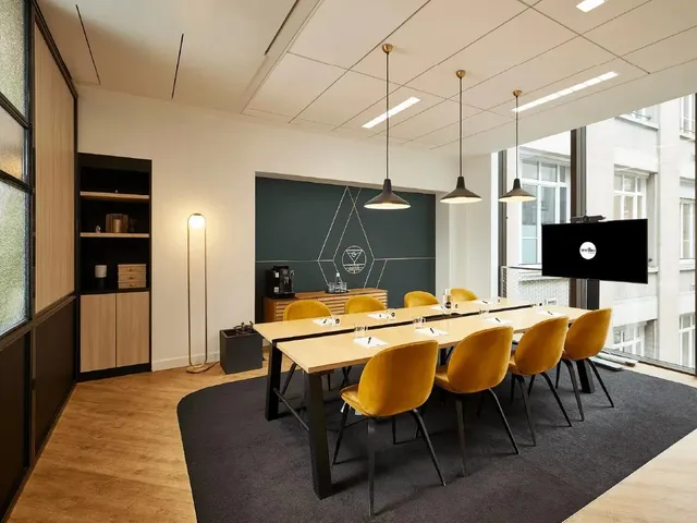 Bureau privé 22 postes à louer - Paris 12e (Traversière) - photo 8