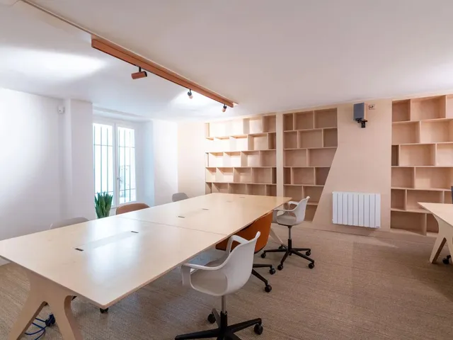 Bureau indépendant 18 postes à louer - Paris 2e (d’Aboukir)