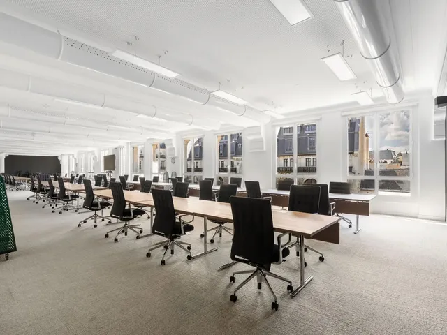 Bureau indépendant 77 postes à louer - Paris 2e (Saint Denis)