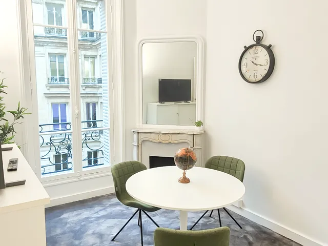 Bureau privé 4 postes à louer - Paris 8e (Haussmann) - photo 5