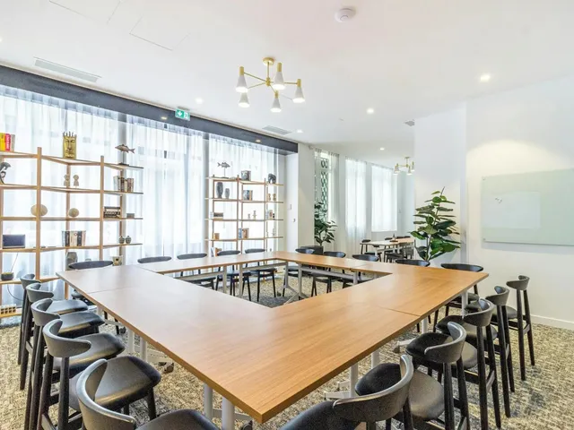 Bureau privé 8 postes à louer - Paris 9e (Rue Taitbout) - photo 3