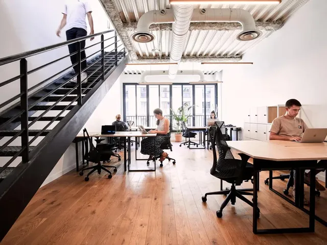 Bureau privé 1 poste à louer - Paris 12e (Faubourg Saint-Antoine) - photo 2