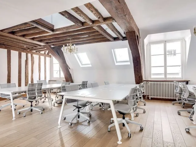 Bureau indépendant 10 postes à louer - Paris 3e (Chapon) - photo 2