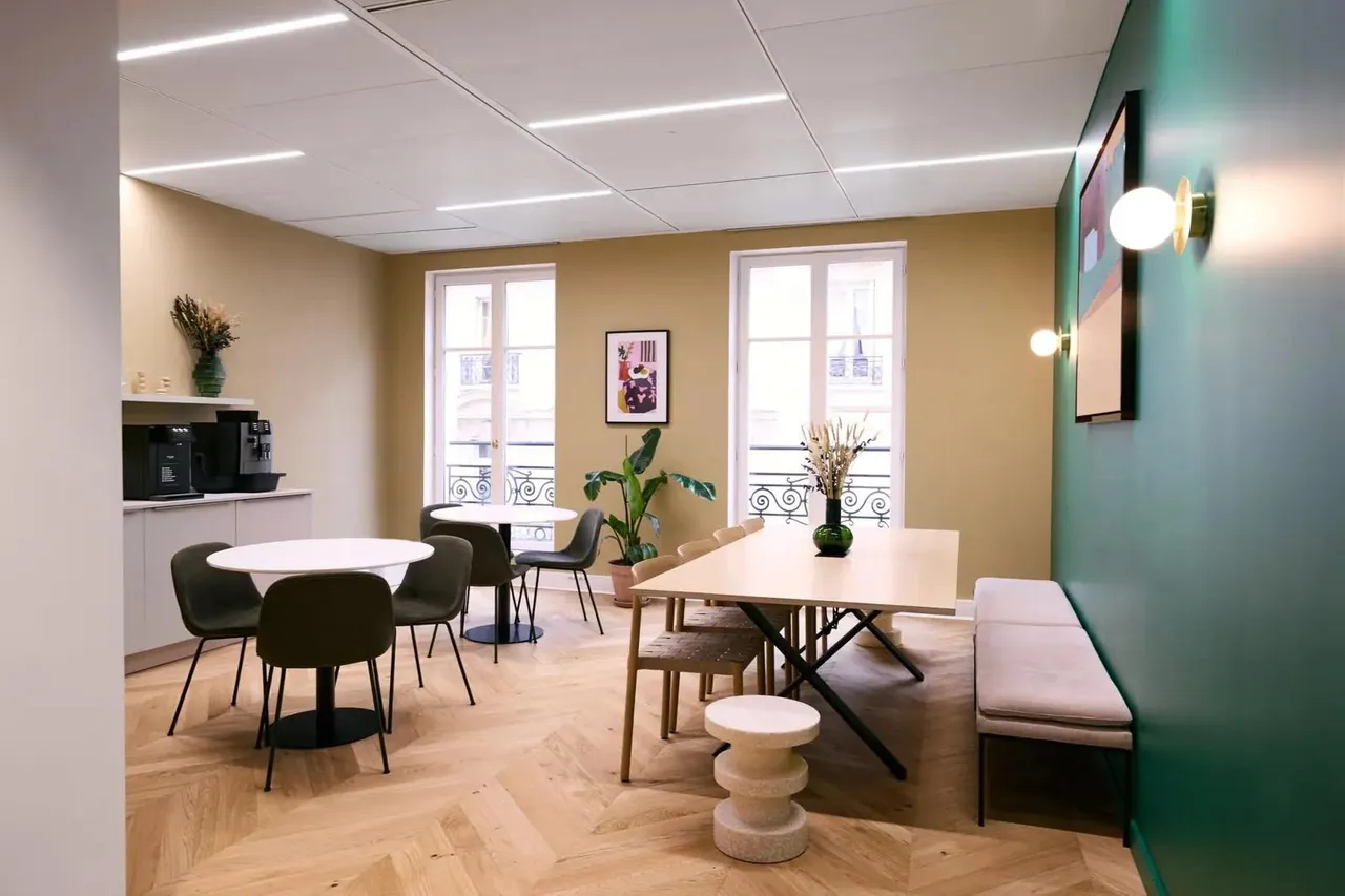 Bureau privé 16 postes à louer - Paris 8e (Rue de Miromesnil) - photo 1