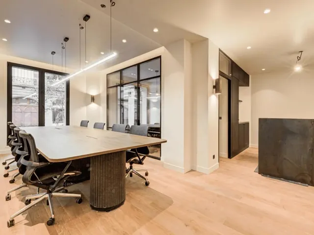 Bureau indépendant 24 postes à louer - Paris 11e (Oberkampf) - photo 5