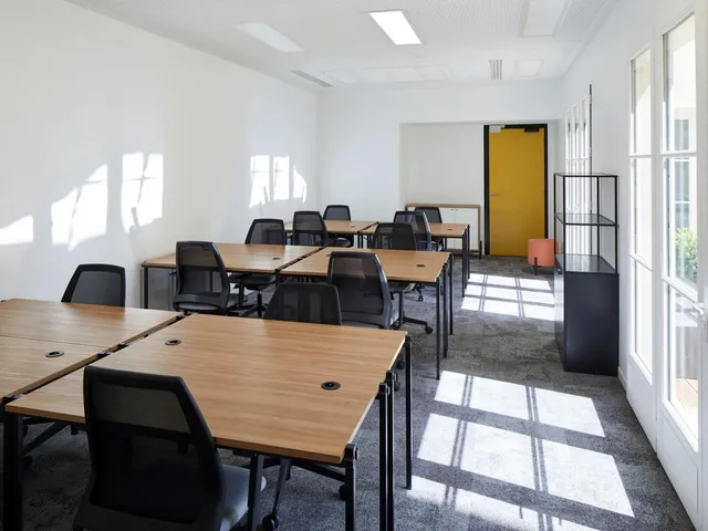 Bureau privé 44 postes à louer - Paris 9e (Pigalle) - photo 2