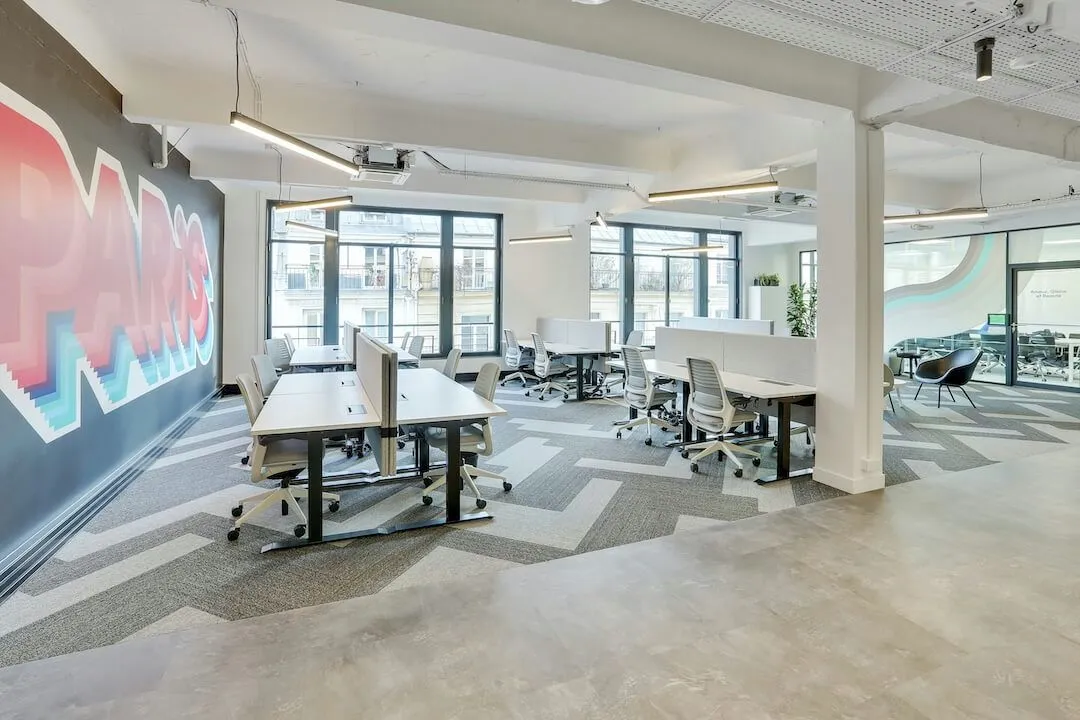 Bureau indépendant 166 postes à louer - Paris 2e (Poissonnière) - photo 1