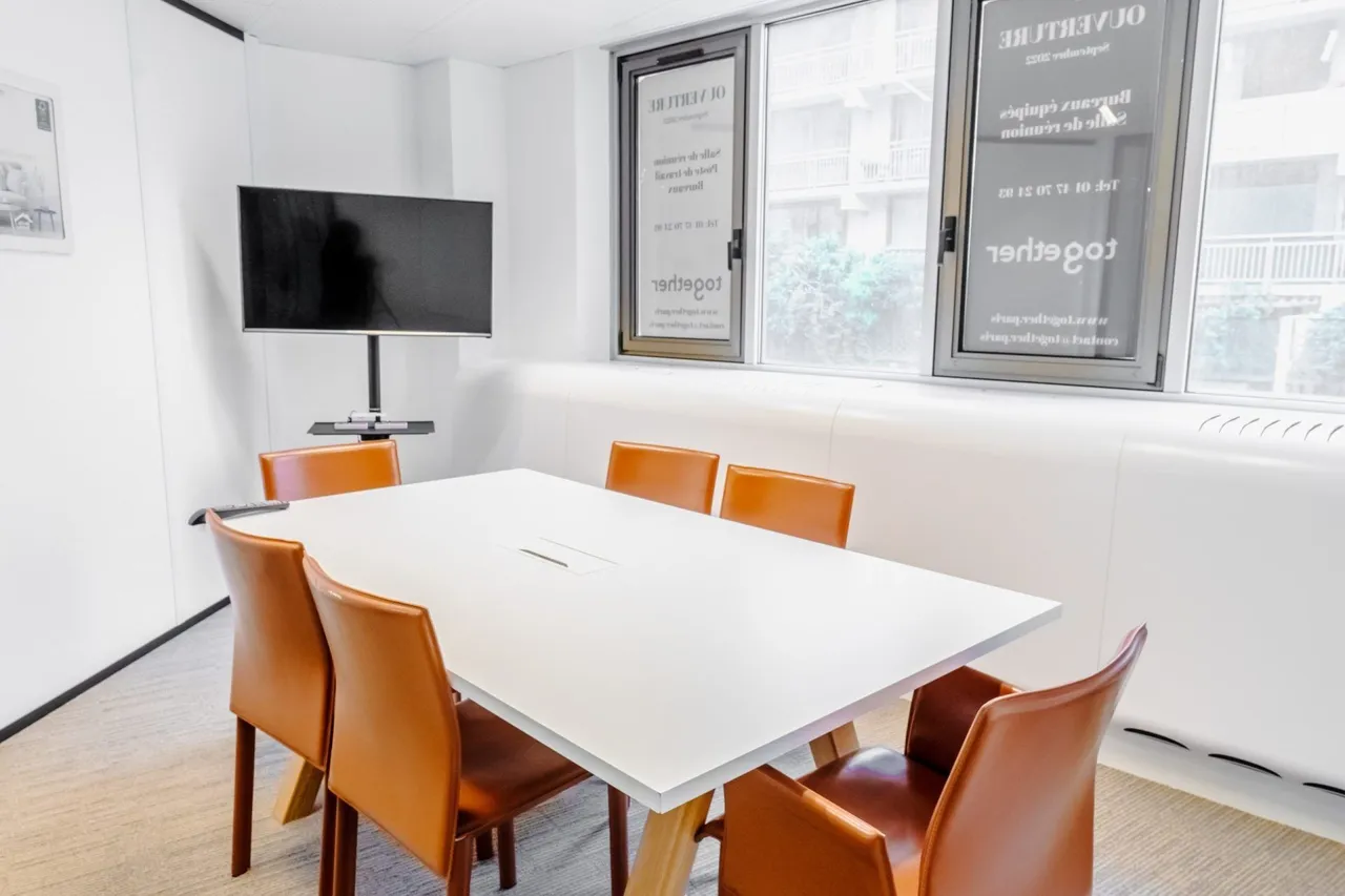 Bureau privé 6 postes à louer - Neuilly-sur-Seine (Bis rue de Villiers) - photo 1