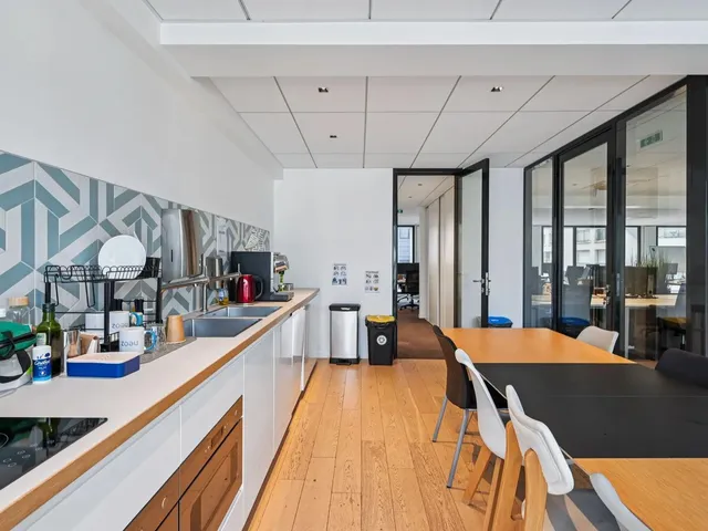 Bureau indépendant 30 postes à louer - Levallois-Perret (Louis Rouquier) - photo 11